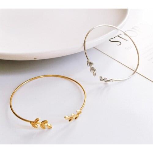 Fashion Leaf Bracelet New Open Bracelets & Bangles Gold Black Silver Color Bracelets For Women Simple Bangles Jewelry A282