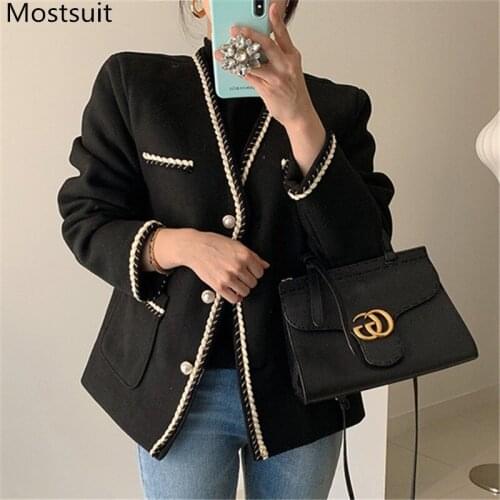 Winter Thick Warm Woolen Coat Jacket Pearl Buttons Women V-neck Single-breasted Vintage Elegant Ladies Wool&blend Coat 2021