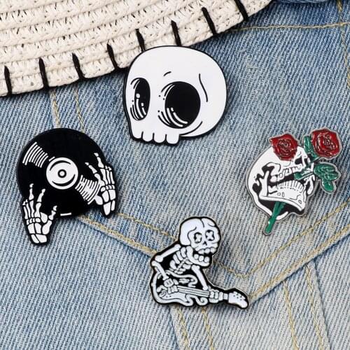 Cool Brooches enamel pin Skull rose badge Skeleton Punk denim Lapel jackets women Halloween jewelry collection Gift for Friends