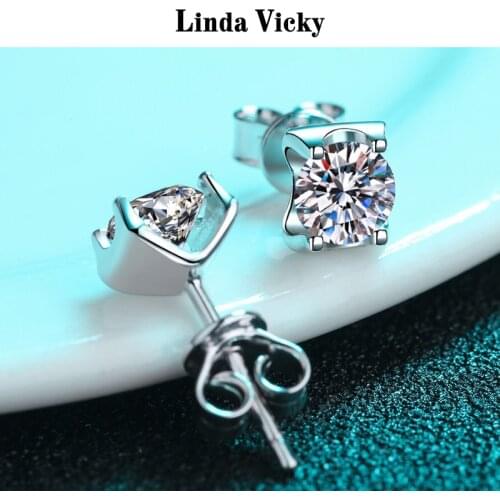 LINDA VICKY Senior Diamond Stud Earrings round 0.5/1ct VVS Moissanite 925 Sterling Silver Jewelry Women Fashion Precious Gift