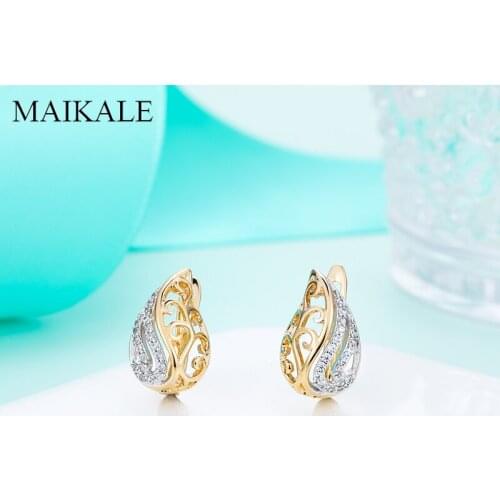 MAIKALE New Classic Micro Inlay Cubic Zirconia Gold Stud Earrings Hollow Petal Earrings for Women Jewelry Delicate Brincos