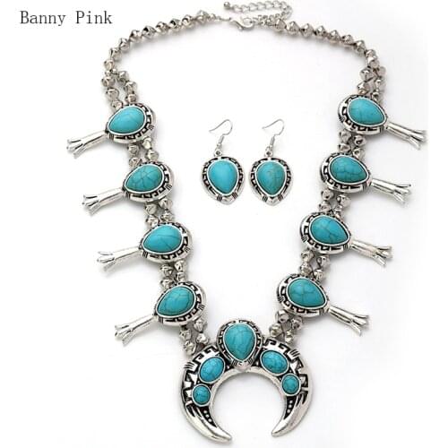 Bohemia Synthetic Stone Statement Choker Necklace For Women Ethnic Alloy Crescent Pendant Choker Collar Fashion Jewelry Set