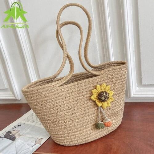 Fashion flower pattern ladies straw bag Retro Rattan shoulder bag 2021 Summer new Bohemia Beach Vacation travel Weave handbags