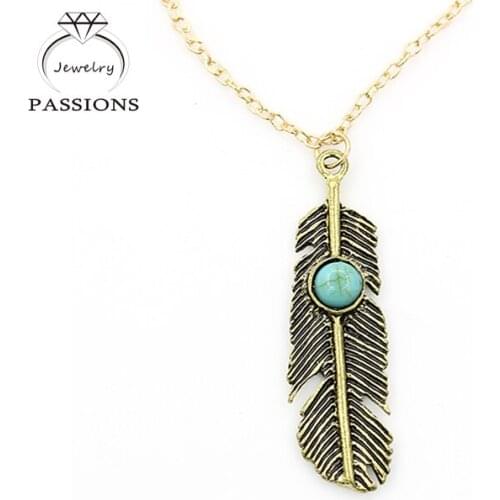 Hot Sale Bohemia Antique Brass Malachite Leaf Pendant Necklace Vintage Antique Feather Sweater Chain Women Jewelry Souvenir Gift
