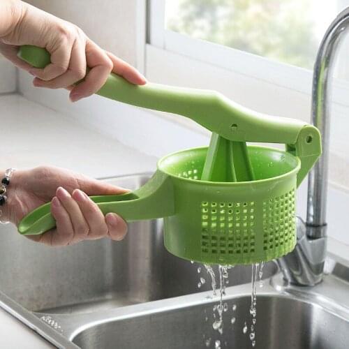 Water Squeezer Vegetable Dehydration Dumplings Home Pressing Wringing Water Tool