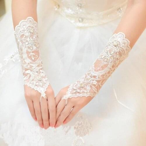 In Stock Bridal Gloves Lace Appliques Beads Fingerless Wedding Gloves Wrist Length With Ribbon Wedding Accessories HOT Sale