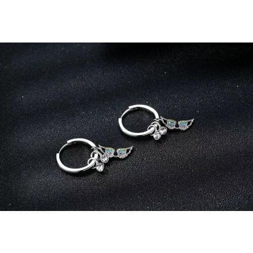 2021 New Womens Earrings Rhinestone Wings Ladies Metal Eardrop New Fashion Accessories