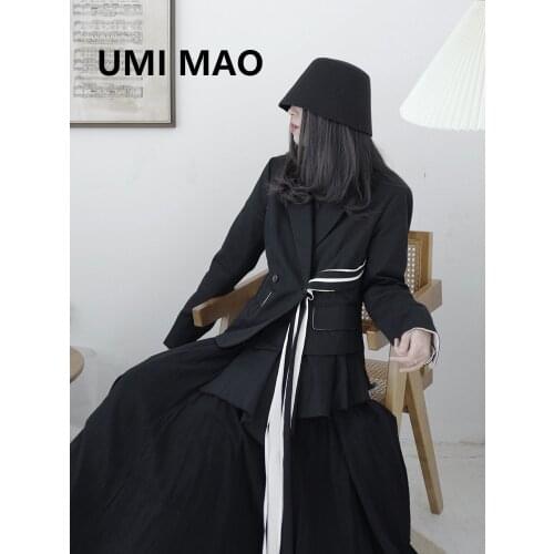 UMI MAO Autumn Winter New Design Sense Japanese Dark Small Suit Jacket Female Self-cultivation Asymmetrical Fried Street Ins