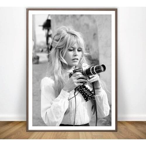 Girl with Camera Black and White Model Fashion Decorative Painting Posters Bedroom Hanging Painting Canvas Painting Poster