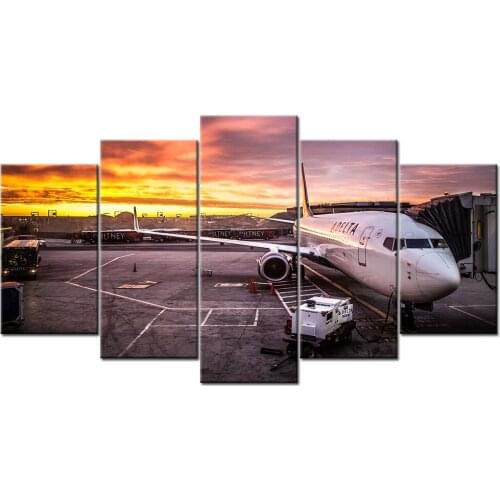Boeing 737 airliner At Airport Poster 5 Piece Modern Canvas Paintings Wall Art Picture Home Decoration