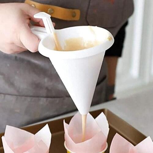 Chocolate Pastry Mold Icing Candy Cream Funnel Batter Dispenser Handheld Adjustbale Holding Kitchen Tools Baking Accessories