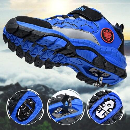 Hot Kids Winter Shoes Boys Non-slip Winter Sneakers New Outdoor Warm Plus Fur Boots Teenagers Mountain Climbing Trekking Shoes