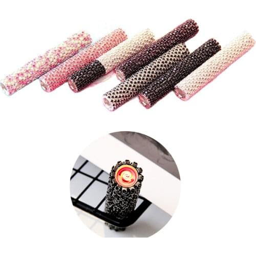 DIY handmade high quality ashtray with diamonds Car ashtray with LED Home desktop ashtray gift 4S Car Supplies