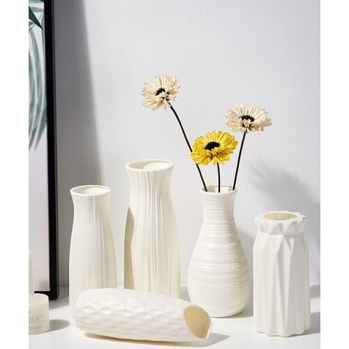 Nordic Creative Vases Minimalist Modern Living Room Table Decorations Vases Flower Arrangements Floreros Room Decor DI50HP