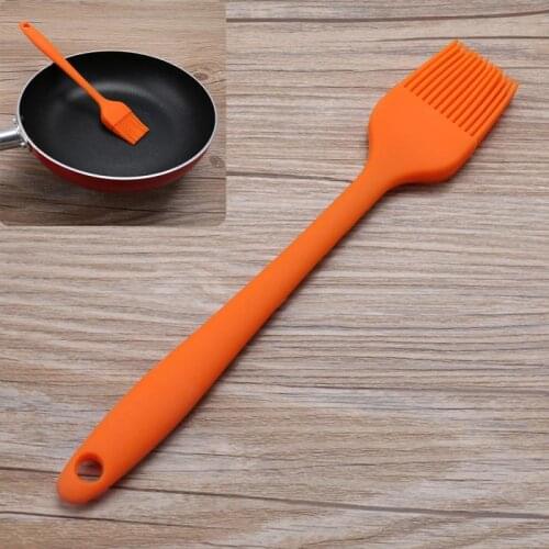 1Pcs Non-toxic Silicone Oil Brushes Heat-resistant Kitchen Gadgets Pastry Brush Not Sticky BBQ Cake Brush Kitchen Accessories