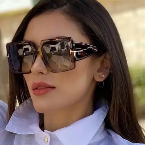 Classic Oversized Square Sunglasses Women 2021 New Fashion Black Leopard Sun Glasses Female Gradient Vintage Big Shades UV400