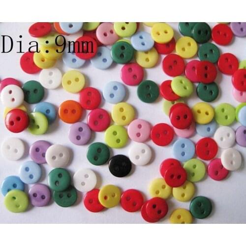 200Pcs Random Mixed 2 Holes colorful Resin Scrapbooking 9mm Sewing Button clothing Craft Kids Accessorie Buttons