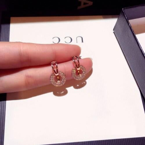 Earrings temperament female 2021 new trend 2020 simple and versatile high-end anti-allergic light luxury earrings
