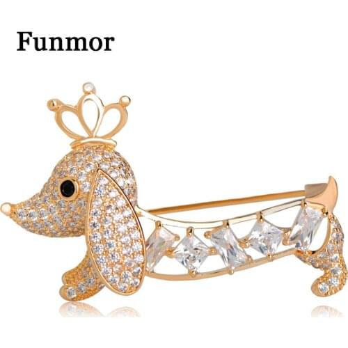 Funmor Pave CZ Gold Crown King Dog Brooches For Women Kids Hollow Baguette Cut Tail Black Eyes Animal Hijab Pins Copper Jewelry