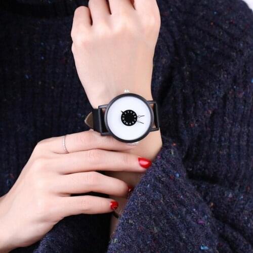 Lovers Casual Round Turntable Dial Faux Leather Quartz Wrist Watches Clock Gift Ladies Dress Watches Gift Luxury