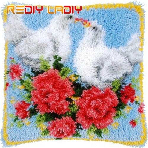 Latch Hook Cushion White Pigeon Pillow Case Crochet Hobby & Crafts Acrylic Yarn for Embroidery Cushion Cover Home Decoration