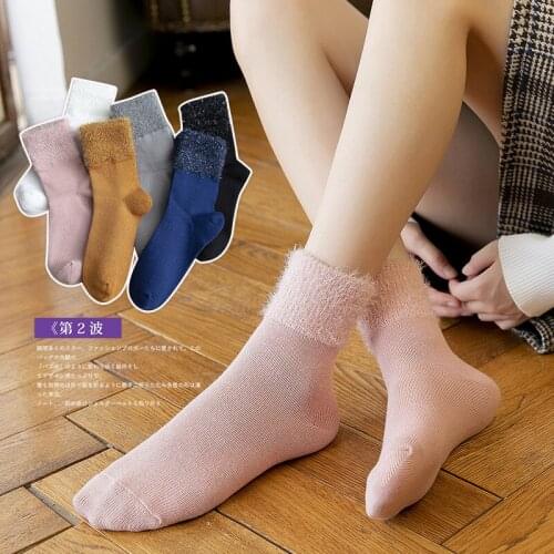 20 Pairs/set Autumn and Winter Womens Cotton Socks Fashion Solid Color Middle Tube Girl Socks Wholesale Female Sock