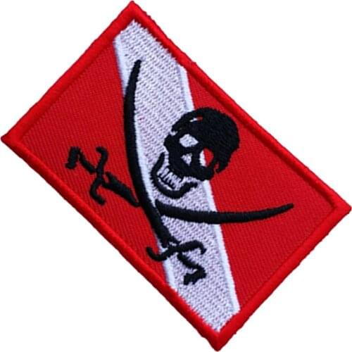 Scuba Diving Diver Pirate Flag Sew Iron On Patch for Backpack Bag Vest Scrapbook Embroidered Dive Flag Patch Souvenir