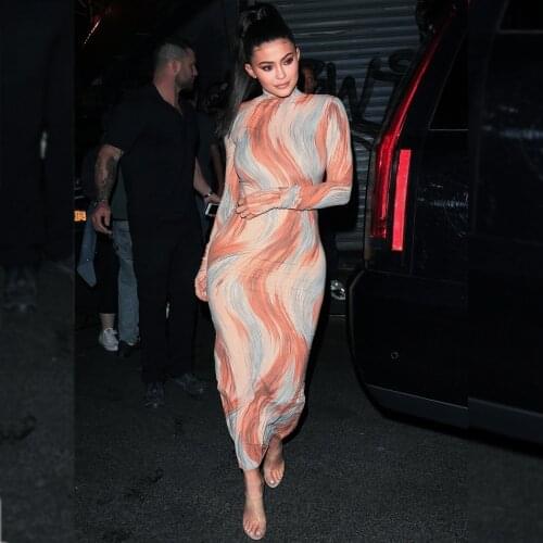 New Fashion Graphic Paint Optical Illusion Maxi Dress Women Mock Neck Long Sleeve Stretch KylieJenner Printed Stunning Gown