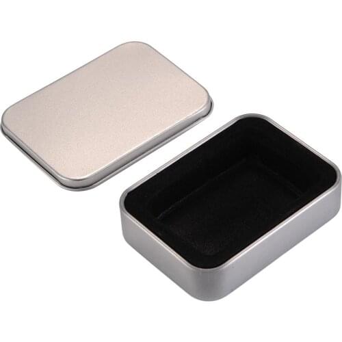 1pc RANDOM COLOR Lighter Packaging Tin Box Silver Simple And Elegant Metal Box Portable Multifunction 8 * 6 * 2 Cm For Men Gift