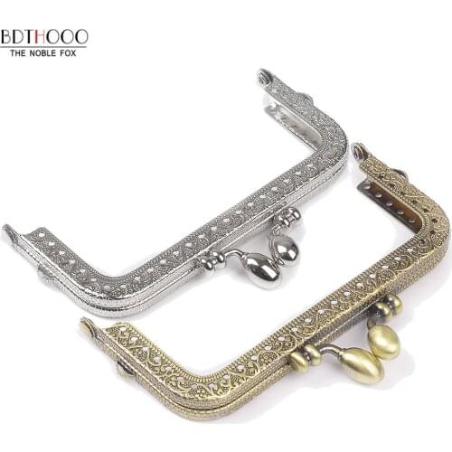 10.5cm Square Metal Purse Frame Handle for Clutch Bag Handbag Accessories Making Kiss Clasp Lock Bronze Tone Bags Hardware