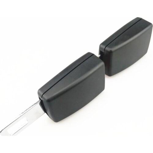2019 new 2pc car universal seat belt clip extender for Skoda Octavia Fabia Rapid Superb Yeti Roomster