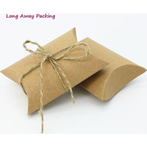 50pcs/Lot Cute Kraft Paper Pillow Candy Box Wedding Favors Gift Candy Boxes With Tags Home Party Birthday Supply