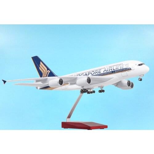 1/160 Scale 50CM Aviation Airbus A380 Singapore Airline Model Light Diecast Resin Plane Collection Airliner W Standable Airplane
