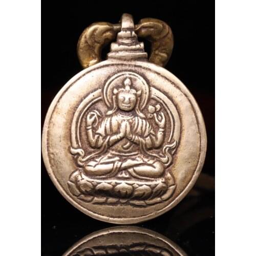 Tibetan temples collect old bronzes by hand, beat them, engrave old Jiugong Bagua brand multi-handed Guanyin statues Pendant