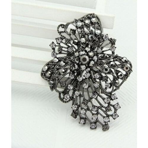 Black Flower Crystal Diamante Brooches For Women Elegant Wedding Fashion Pins Vintage Retro Style Brooch Coat Accessories AC083