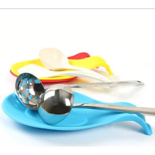 Multifunction Kitchen Silicone Spoon Mat Spoon Pad Food Grade Silicone Tableware Kitchen Gadget Insulation Placemat Spoon Mats
