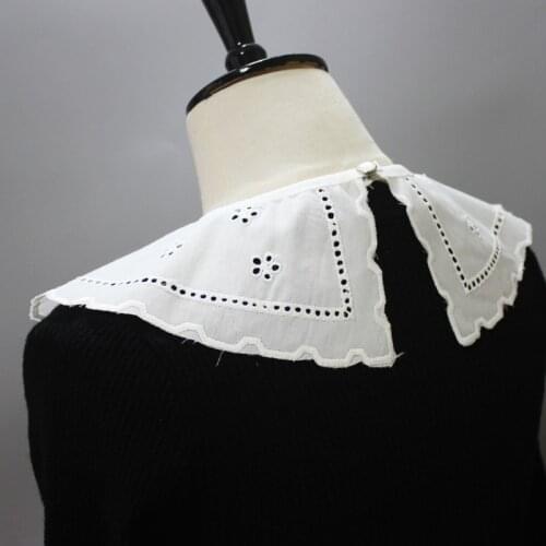 1 Piece Fashionable Women Fake Detachable Shirt Embroidered Decorative Collar False Blouse Top Women Clothes Accessories
