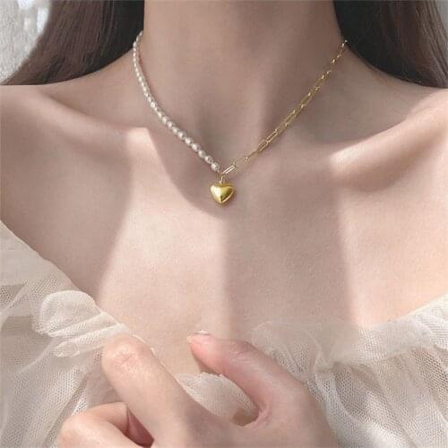 Retro Elegant Stainless Steel Pearl Stitching Clavicle Necklace Mix and Match Heart-Shaped Pendant Necklace for Women