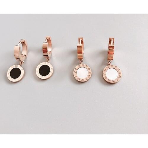 YUN RUO Fashion Personality Roman Number Shell Stud Earring Woman Rose Gold Color Titanium Steel Jewelry Birthday Gift Not Fade