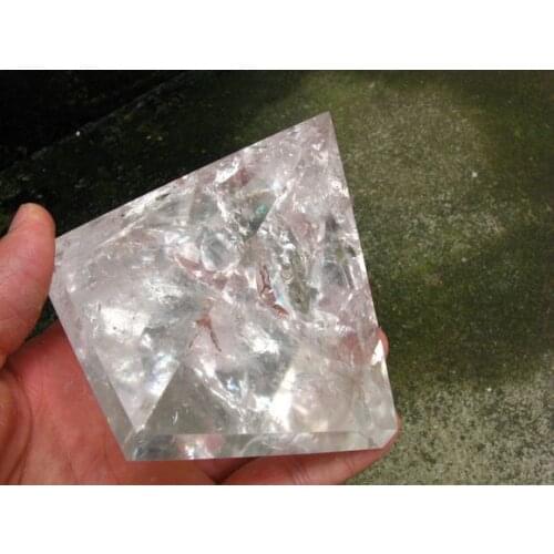 550g NATURAL CLEAR QUARTZ CRYSTAL PYRAMID HEALING