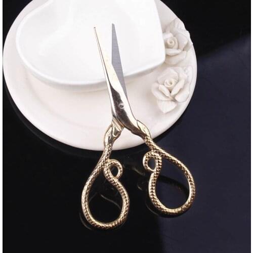 Fabric Antique Stitch Craft European Retro Embroidery Scissor Stork Figurine Classic Handicraft DIY Cut Art Cross Sewing Tailor