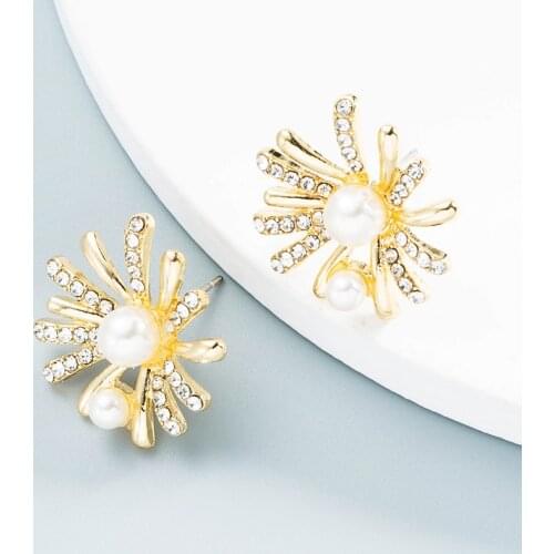 Korean FashionCreative Metal Zirconia Firework Earring Simple Luxury Coral Pearl Rhinestone Ladies Earring Accessories Wholesale