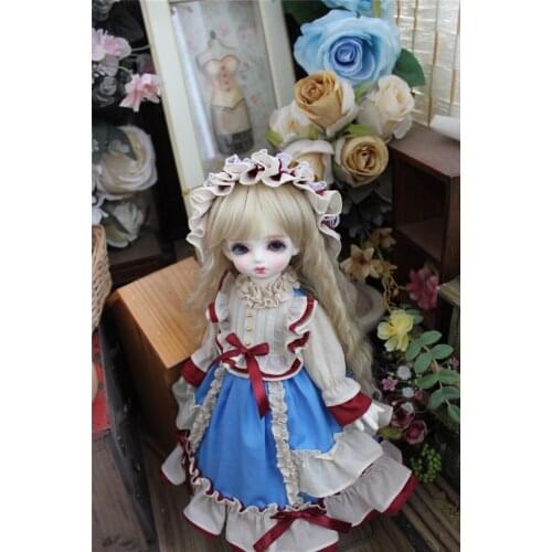 BJD doll clothing is suitable for1/3 1/4 1/6 Blythes size giant blue contrast vintage palace doll accessories (skirt +headdress