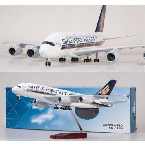 1/160 50.5CM Airbus A380 Singapore Airline plane model alloy base W landing gear & light plane toys fixed-wing plane gifts show
