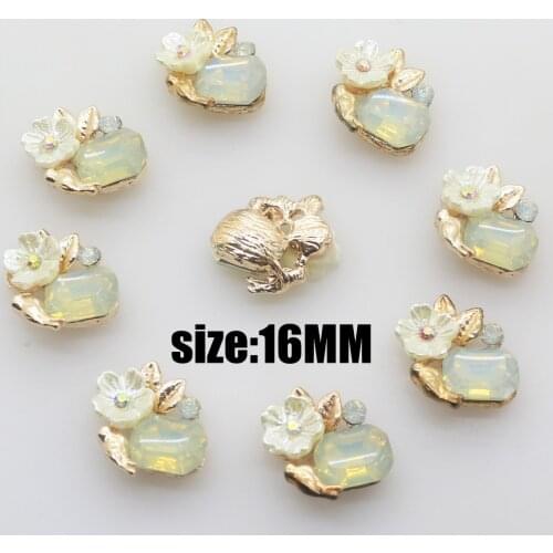 Fashion New 10pc 16MM Flower flat back Golden alloy buttons/ craft decorative button 2018 DIY wedding embelishment button