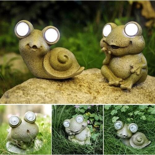 Lovely Frog Snail Lawn Ornament Solar Animals Resin Statue for Outdoor Garden Courtyard Decoration B99