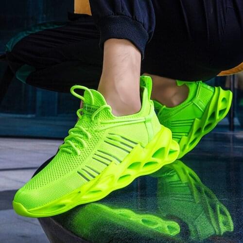 Cheap Men Running Shoes Green Comfortable Walking Sneakers Light Comfortable Men Flat Shoes Blade Hollow Out Men Shoes Street 47