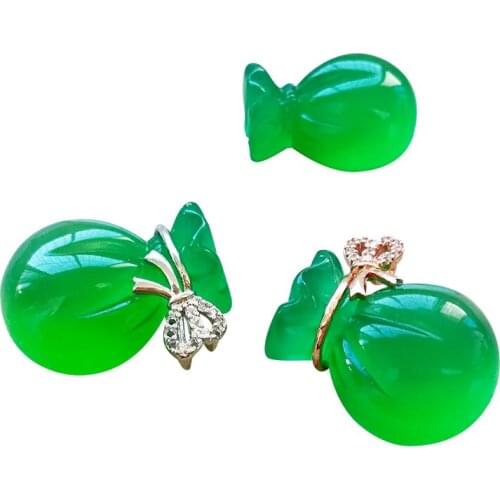 Authentic natural ice species green pendant girl 925 silver clavicle Necklace green chalcedony Purse pendant