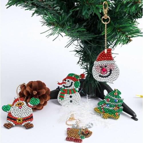 2019 NEW DIY Keychain Keyring Christmas Santa Claus Dull Silver Color Multicolor Green Christmas Tree Snowflake Enamel