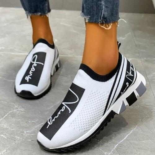 Size 35-45 Lovers Sneakers Men Shoes Breathable Comfortable Trainers Walking sock Shoes Male Fashion Footwear Men Casual Shoes